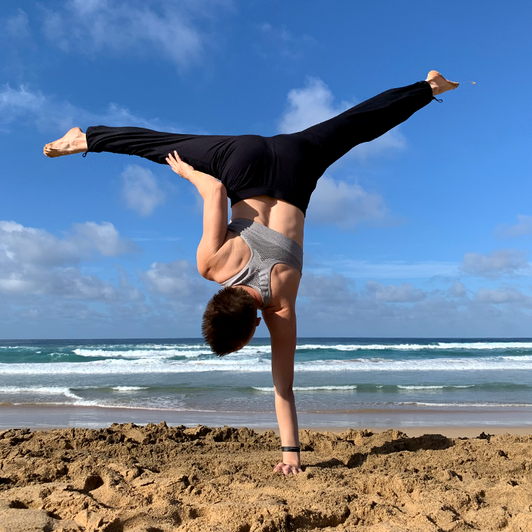 handstand coach